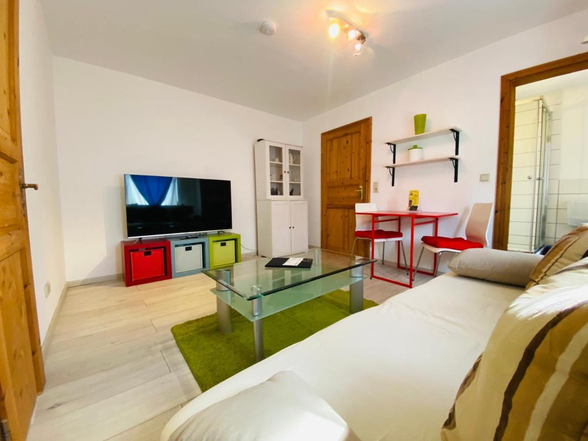 Apartment Emil Im Eg Mit Garten In Зуль Экстерьер фото